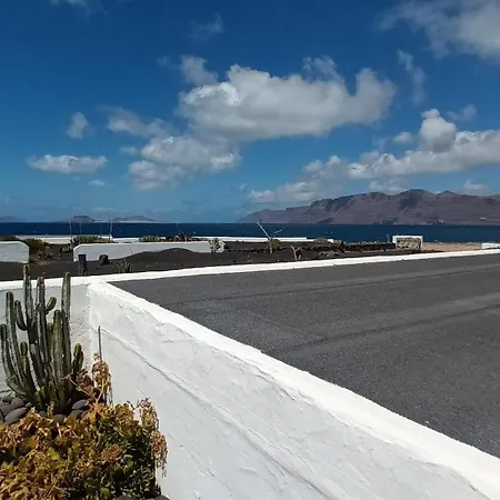 Casa Caleta Villa *